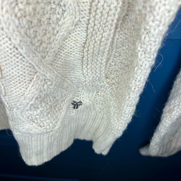 TNA Merino Wool Zip Up Sweater Size Med - Picture 4 of 5